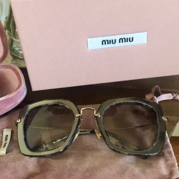 Miu Miu MU 07OS 52mm Sunglasses - Picture 2 of 8